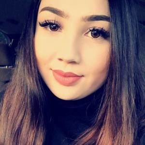 Meet your Posher, Cassie